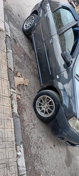 داسيا لوغان 2007