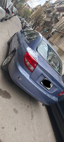 كيا ريو 2003 - صورة 1