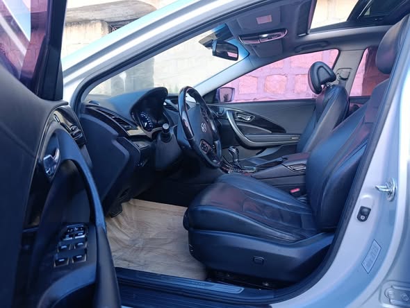 هيونداي أزيرا 2011