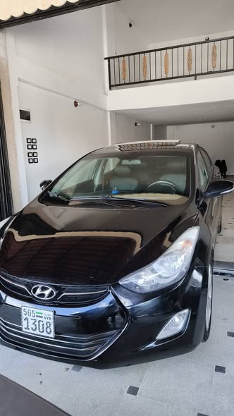 هيونداي ايلانترا 2011