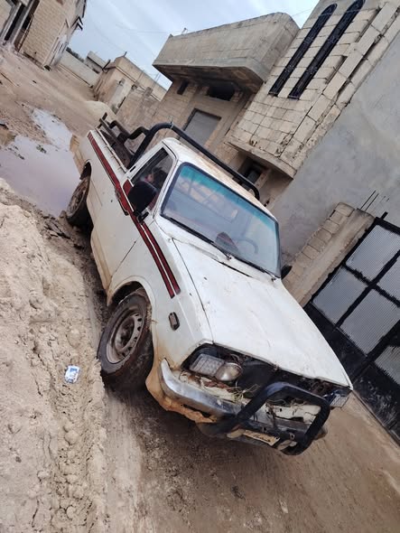 تويوتا بيك أب 1977 - صورة 3