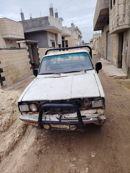 تويوتا بيك أب 1977 - صورة 4