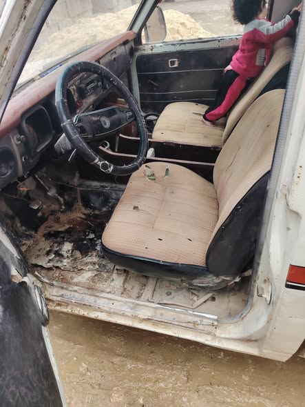 تويوتا بيك أب 1977 - صورة 5