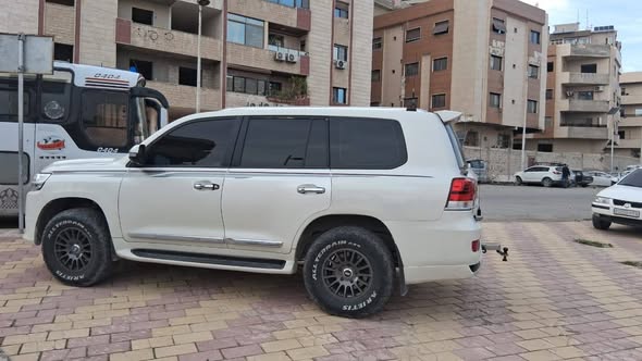 تويوتا لاندكروزر 2011