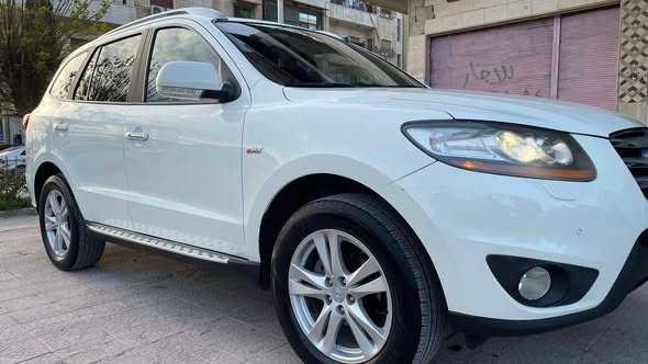 هيونداي سنتافية 2010 - صورة 5