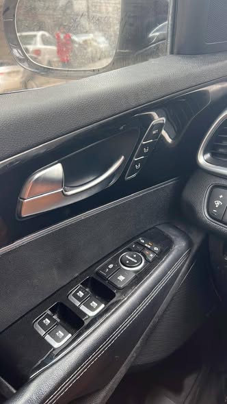 كيا سيرانتو 2016 - صورة 2