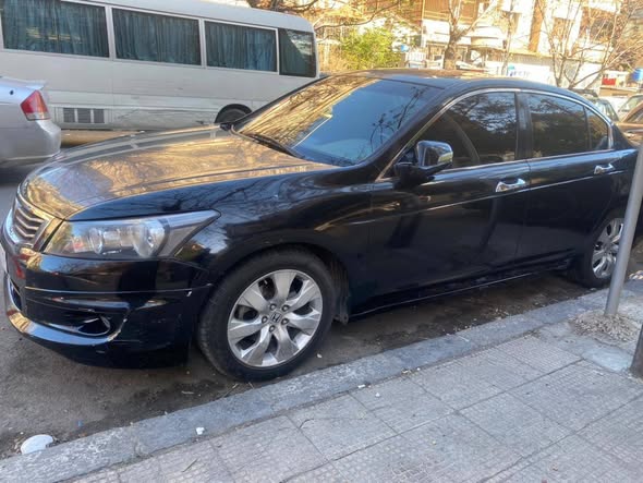 هوندا اكورد 2009 - صورة 3