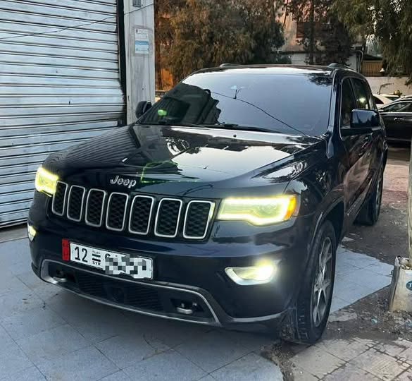 جيب غراند شيروكي 2018 - صورة 2