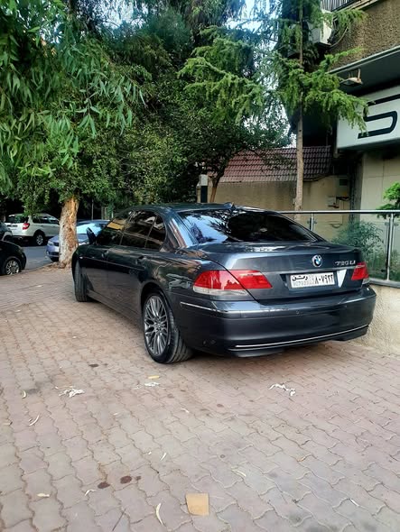 بي إم دبليو 730 2008 - صورة 1