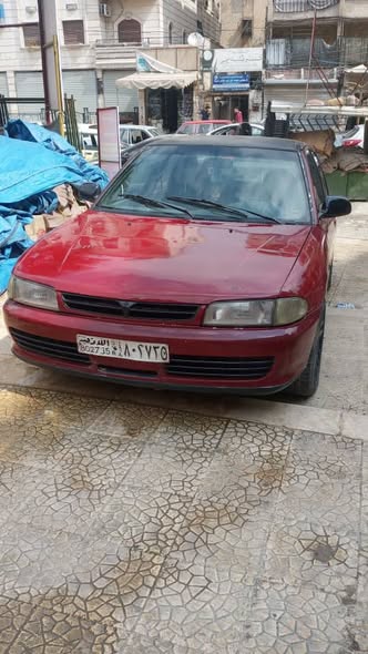 ميتسوبيشي لانسر 1993 - صورة 1