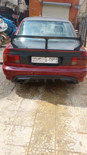 ميتسوبيشي لانسر 1993 - صورة 3