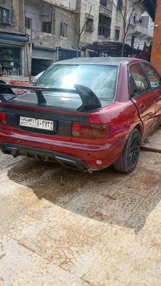 ميتسوبيشي لانسر 1993 - صورة 4