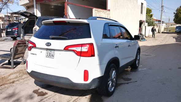 كيا سيرنتو 2013 - صورة 2