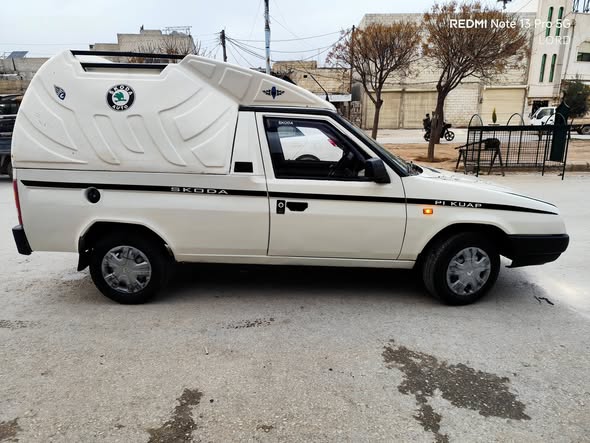 سكودا بيك أب 1995 - صورة 2