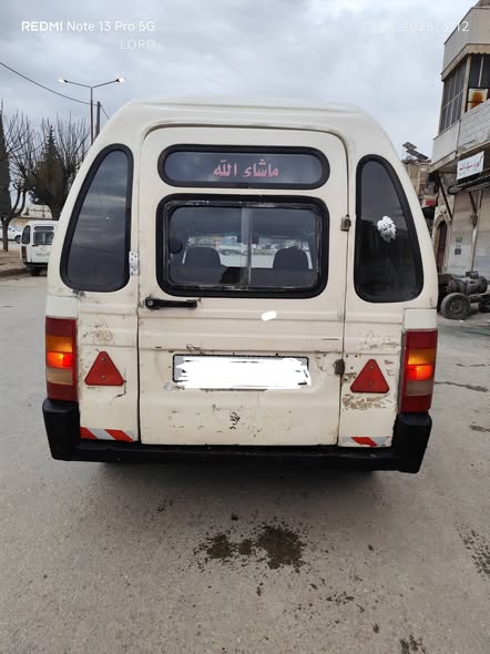 سكودا بيك أب 1995 - صورة 5