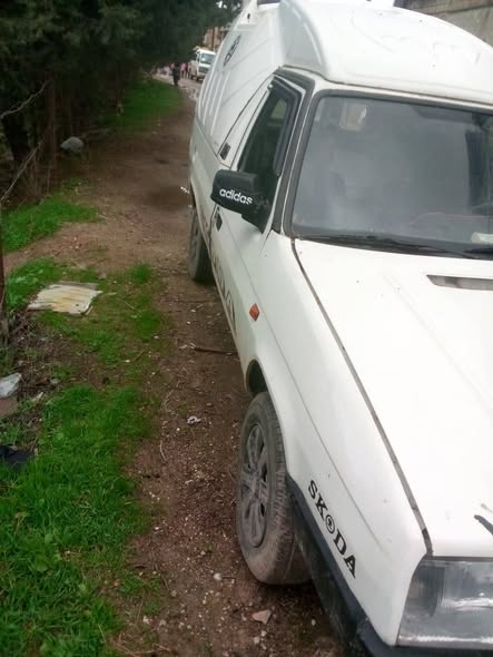 سكودا بيك اب 1995 - صورة 4