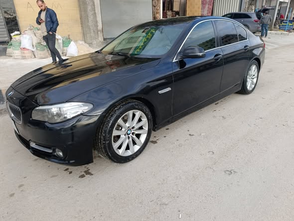 بي إم دبليو 528i 2014 - صورة 3