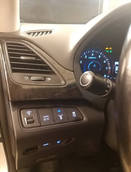 هونداي آزيرا 2011 - صورة 3