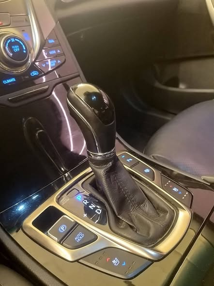 هونداي آزيرا 2011 - صورة 4