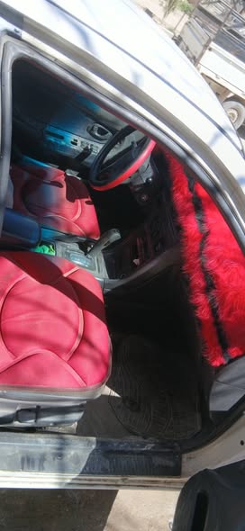 ميتسوبيشي لانسير 1993 - صورة 2