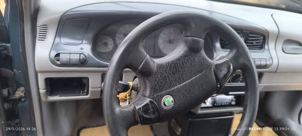 سكودا بيك اب 2000 - صورة 1