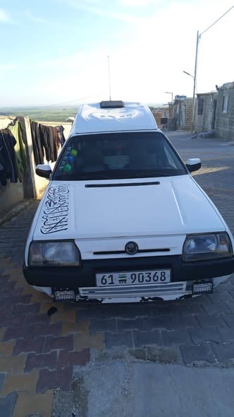 سكودا بيكاب 1995 - صورة 1