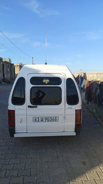 سكودا بيكاب 1995 - صورة 3