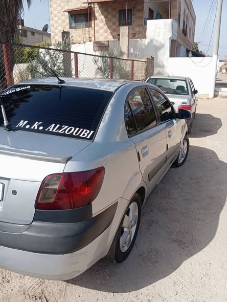 كيا ريو 2008