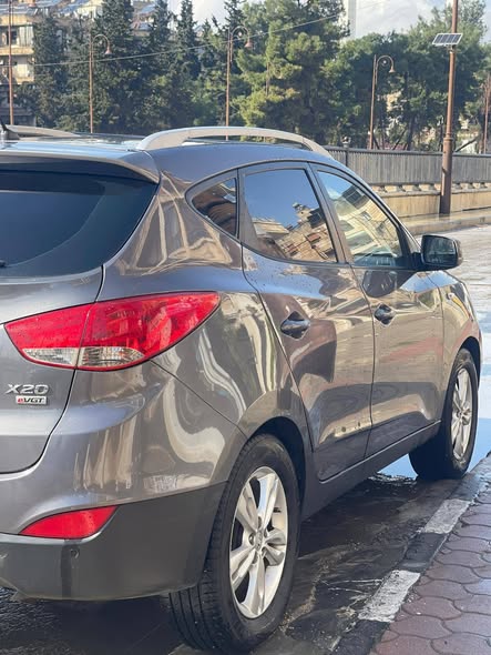 هيونداي توسان 2011 - صورة 4