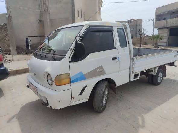 هيونداي بورتر 2001 - صورة 2