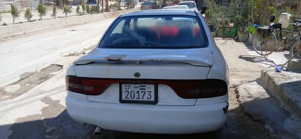 ميتسوبيشي غالانت 1993 - صورة 1