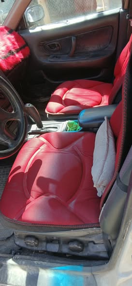 ميتسوبيشي غالانت 1993 - صورة 2