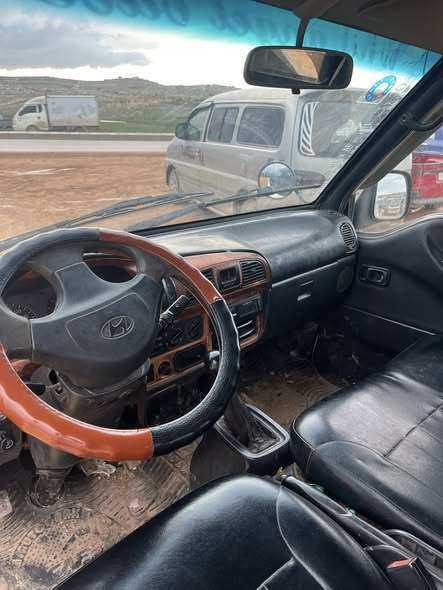 هيونداي اتش 100 2001 - صورة 2