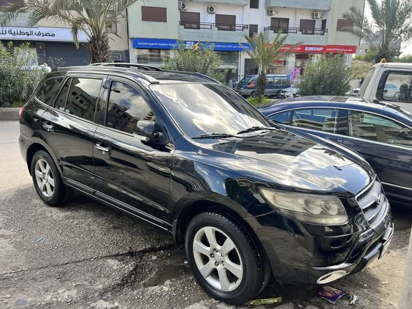 هيونداي سنتافي 2009 - صورة 2