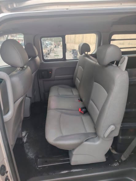 هيونداي اتش ون 2010 - صورة 4