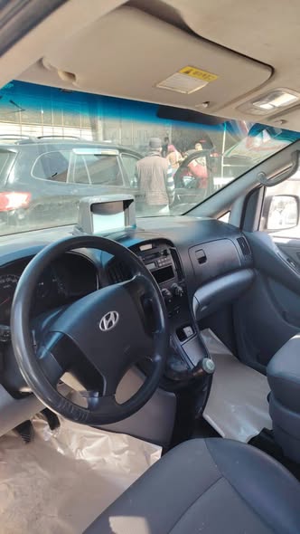 هيونداي اتش ون 2010 - صورة 5