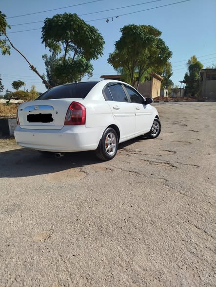 هيونداي فيرنا 2006 - صورة 1