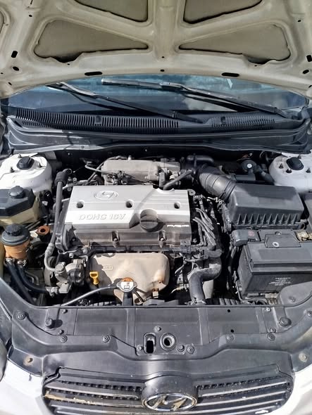 هيونداي فيرنا 2006 - صورة 5