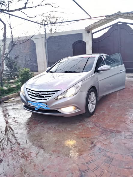 هيونداي سوناتا 2011 - صورة 1