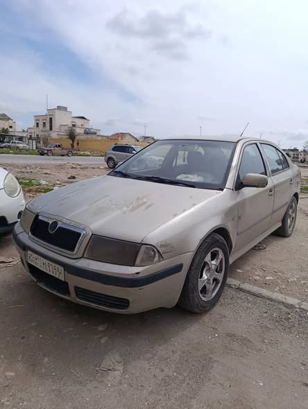 سكودا أوكتافيا 2008 - صورة 2