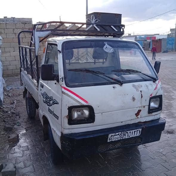 سوزوكي بيك أب 1996 - صورة 1