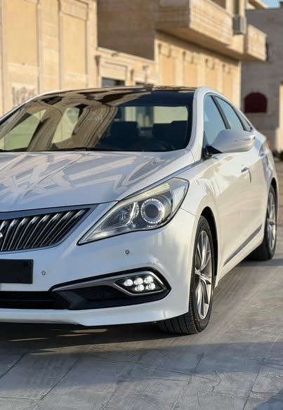 هيونداي أزيرا 2015 - صورة 4