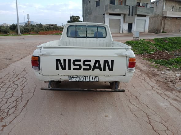 نيسان بيك اب 1993 - صورة 2