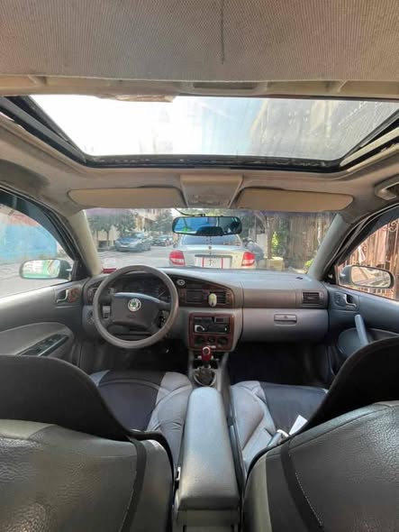 سكودا اوكتافيا 1998 - صورة 5