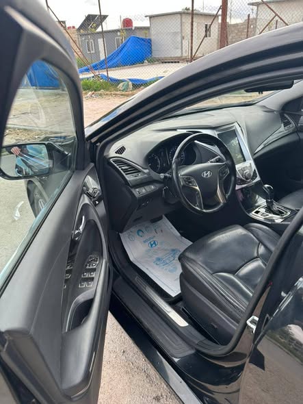 هونداي ازيرا 2012 - صورة 2