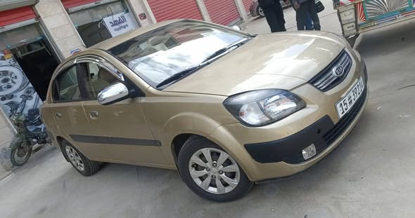 كيا ريو 2008