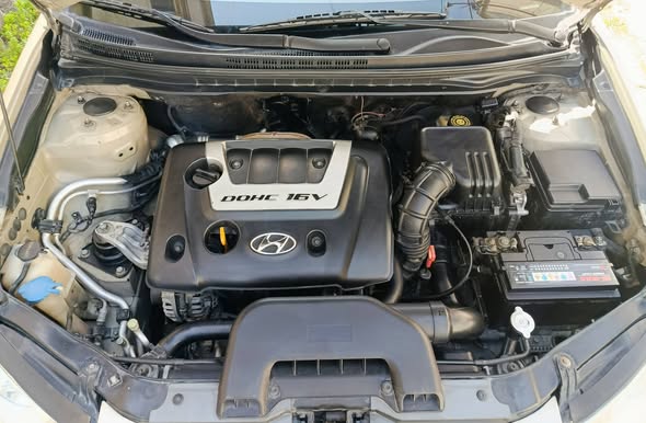 هيونداي افانتي 2008 - صورة 2