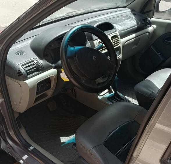 رينو كليو 2004 - صورة 3