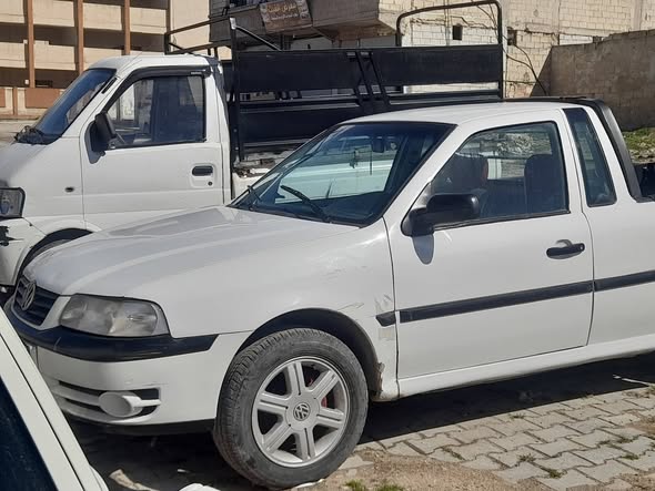 فولكس فاجن سافيرو 2005