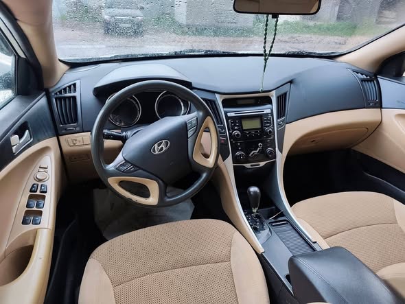 هيونداي سوناتا 2010 - صورة 5